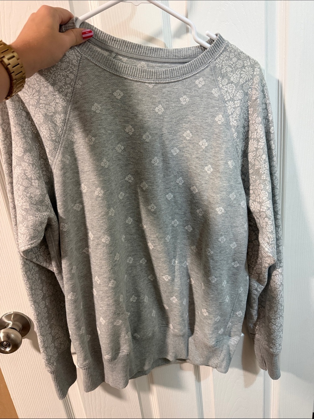 aerie Gray Floral Crewneck Sweatshirt